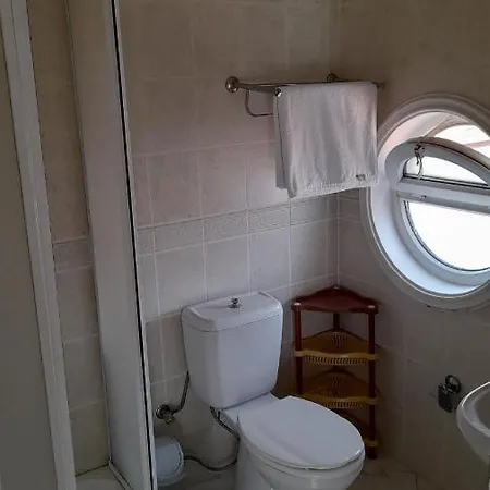 Spacious 3-Bed Apartment in Çaliş Beach Appartement *