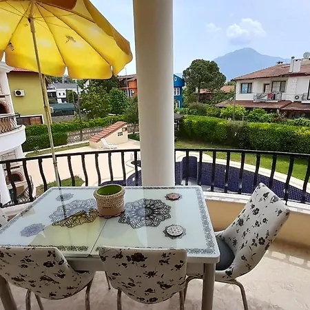 Spacious 3-Bed Apartment In Calis Beach Διαμέρισμα *